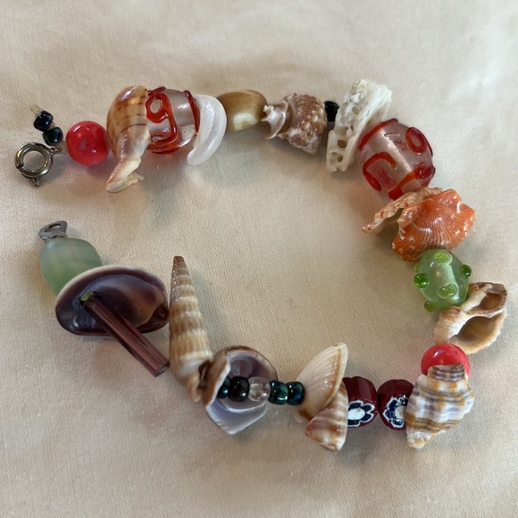 Seashells Beaded Bracelet- Orange Green Gulf of Mexico Beach Glass - Picture 3 of 4